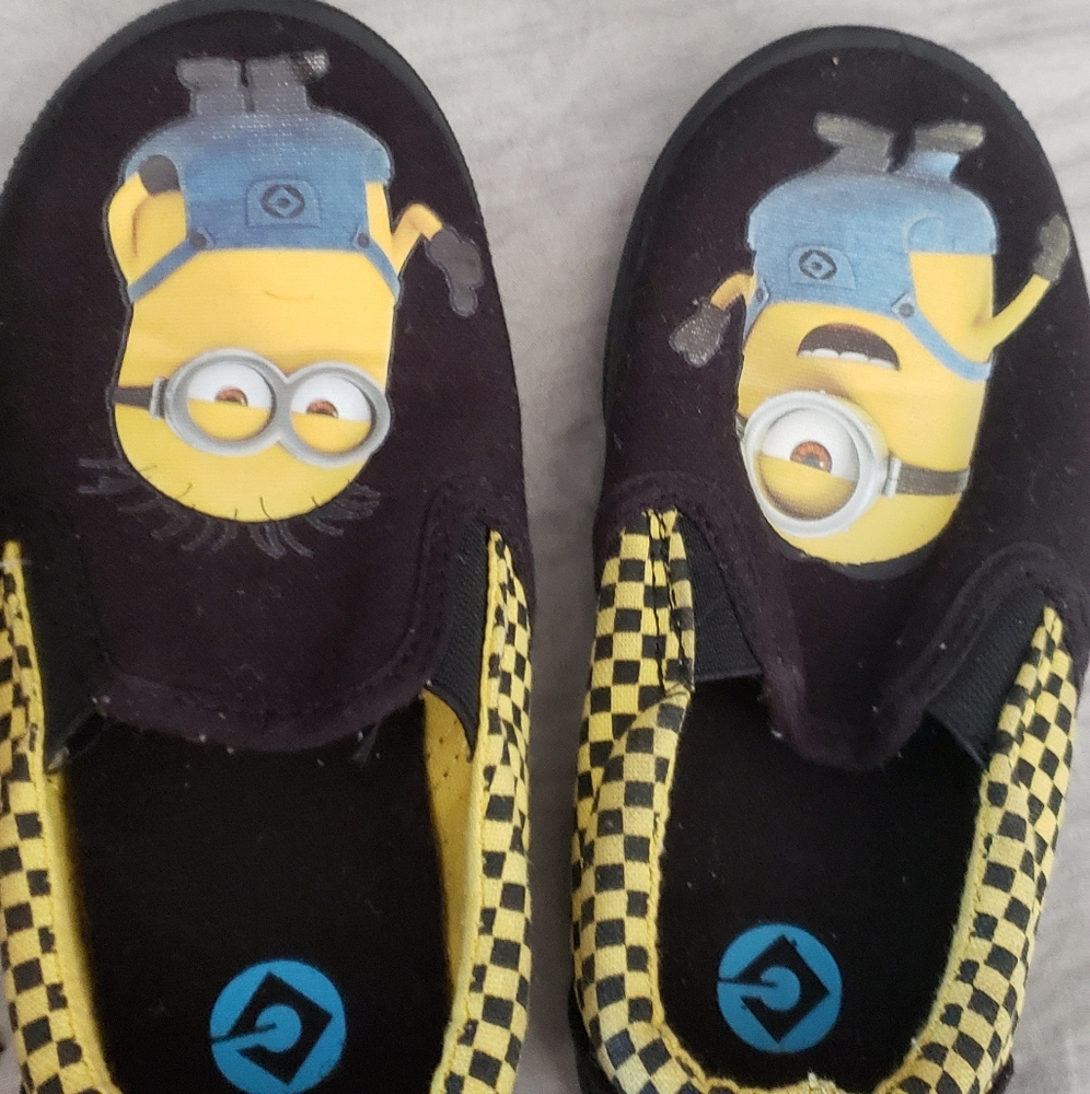 Minions Shoes
